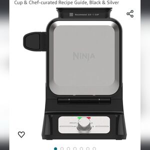 NINJA never stick waffle maker BRAND NEW IN BOX
